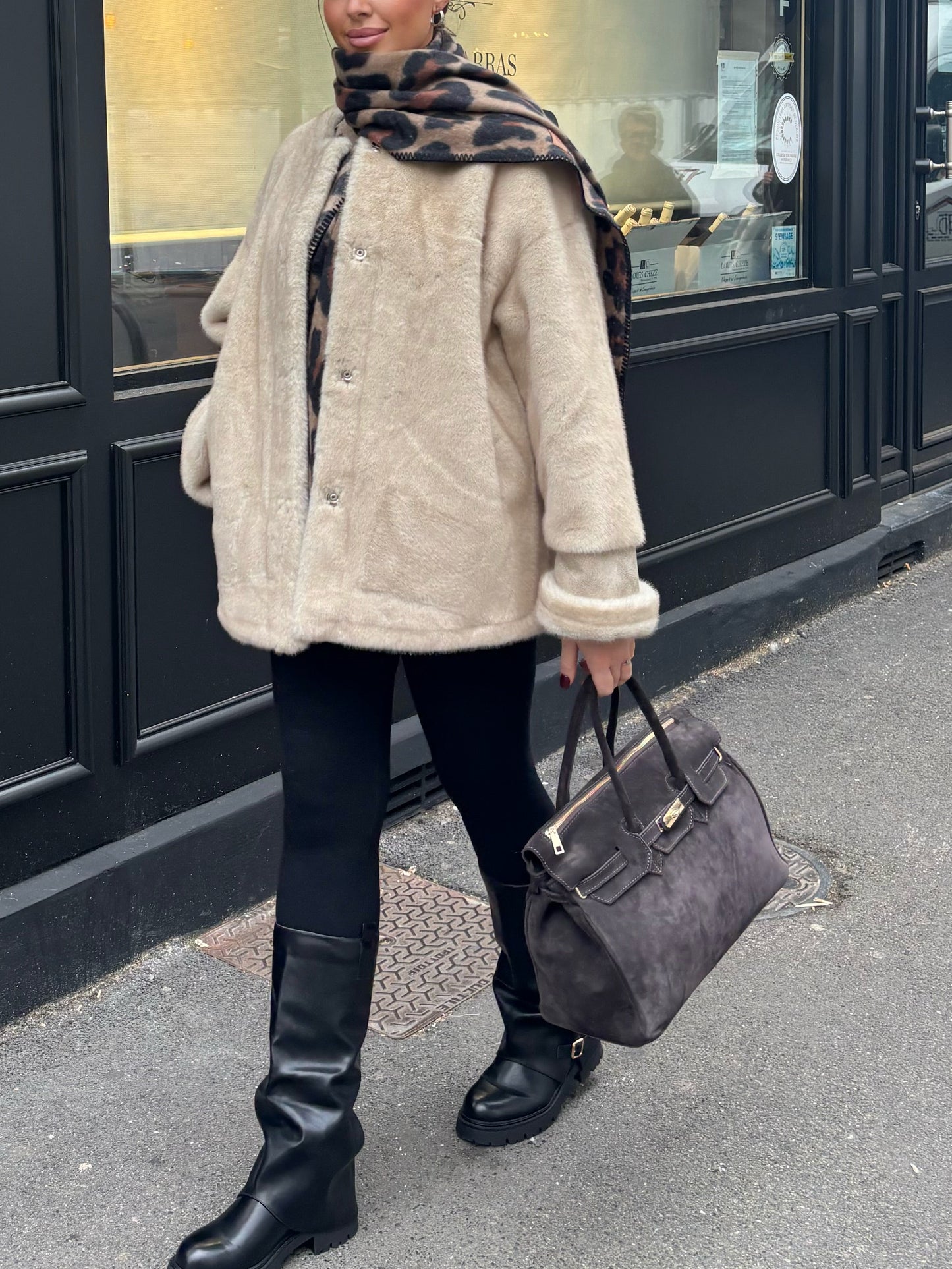 Manteau Oversize Fourrure Douce – Beige