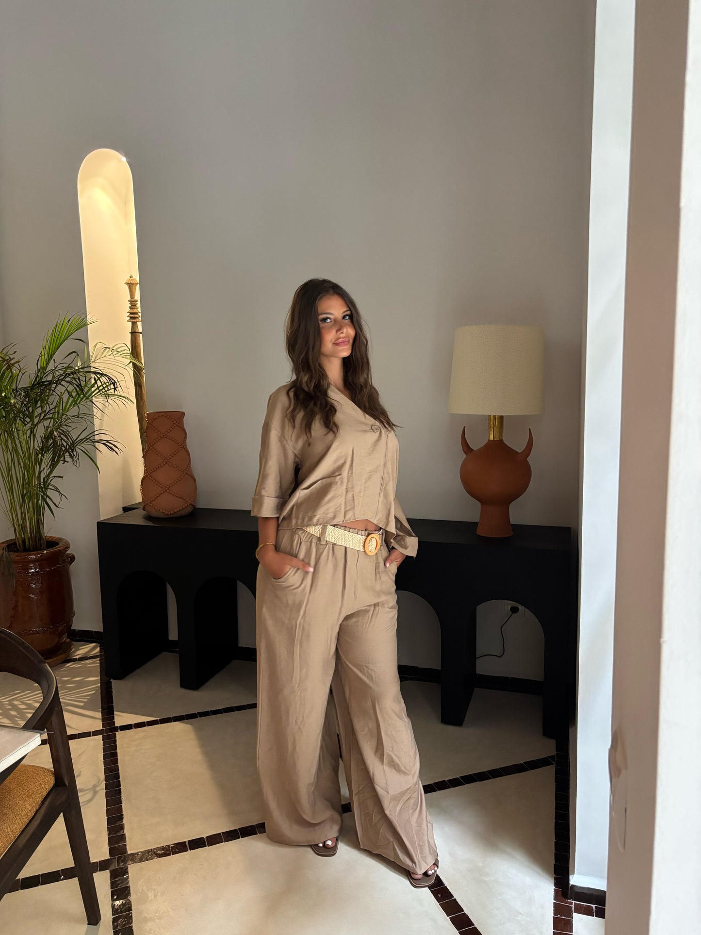 Ensemble fluide avec ceinture