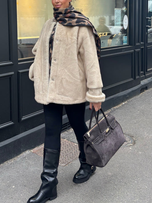 Manteau Oversize Fourrure Douce – Beige